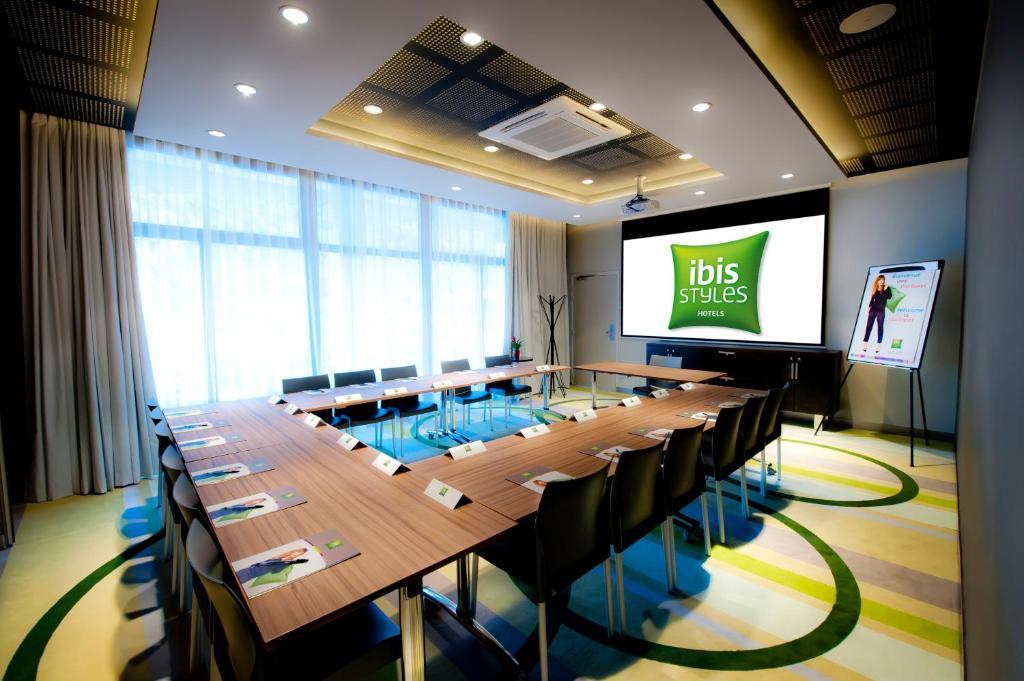 Ibis Styles Brest Centre Port Exterior foto